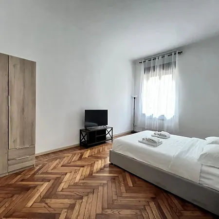Big Flat Goldoni - Duomo M4 Linate Apartamento